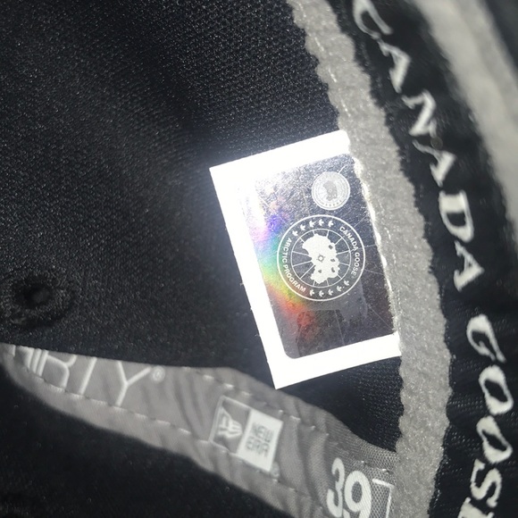 Canada goose tech hat - Picture 3 of 5